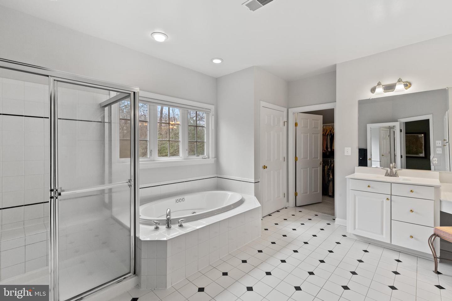 3301 Serenity Way