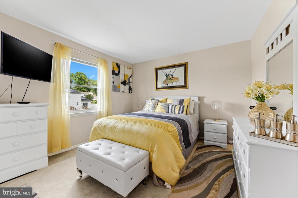 4126 Mary Ridge Dr