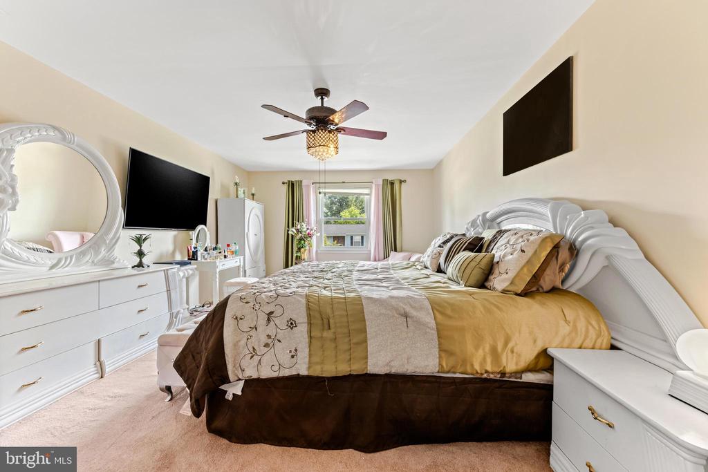 4126 Mary Ridge Dr