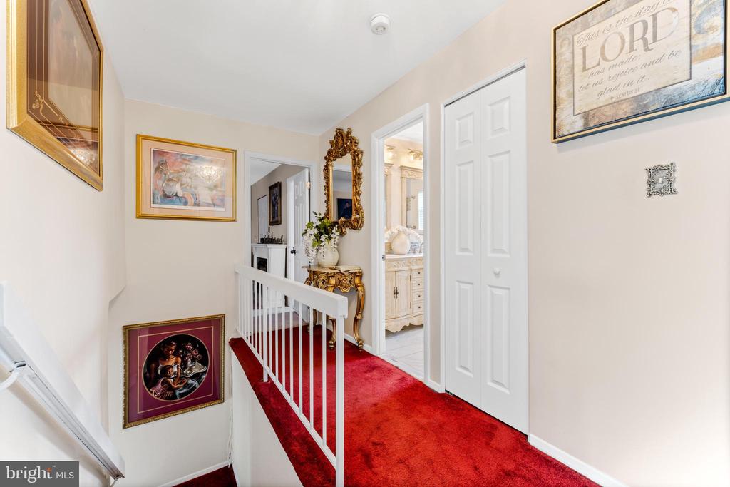 4126 Mary Ridge Dr