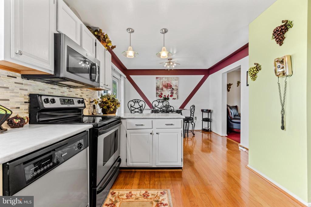 4126 Mary Ridge Dr
