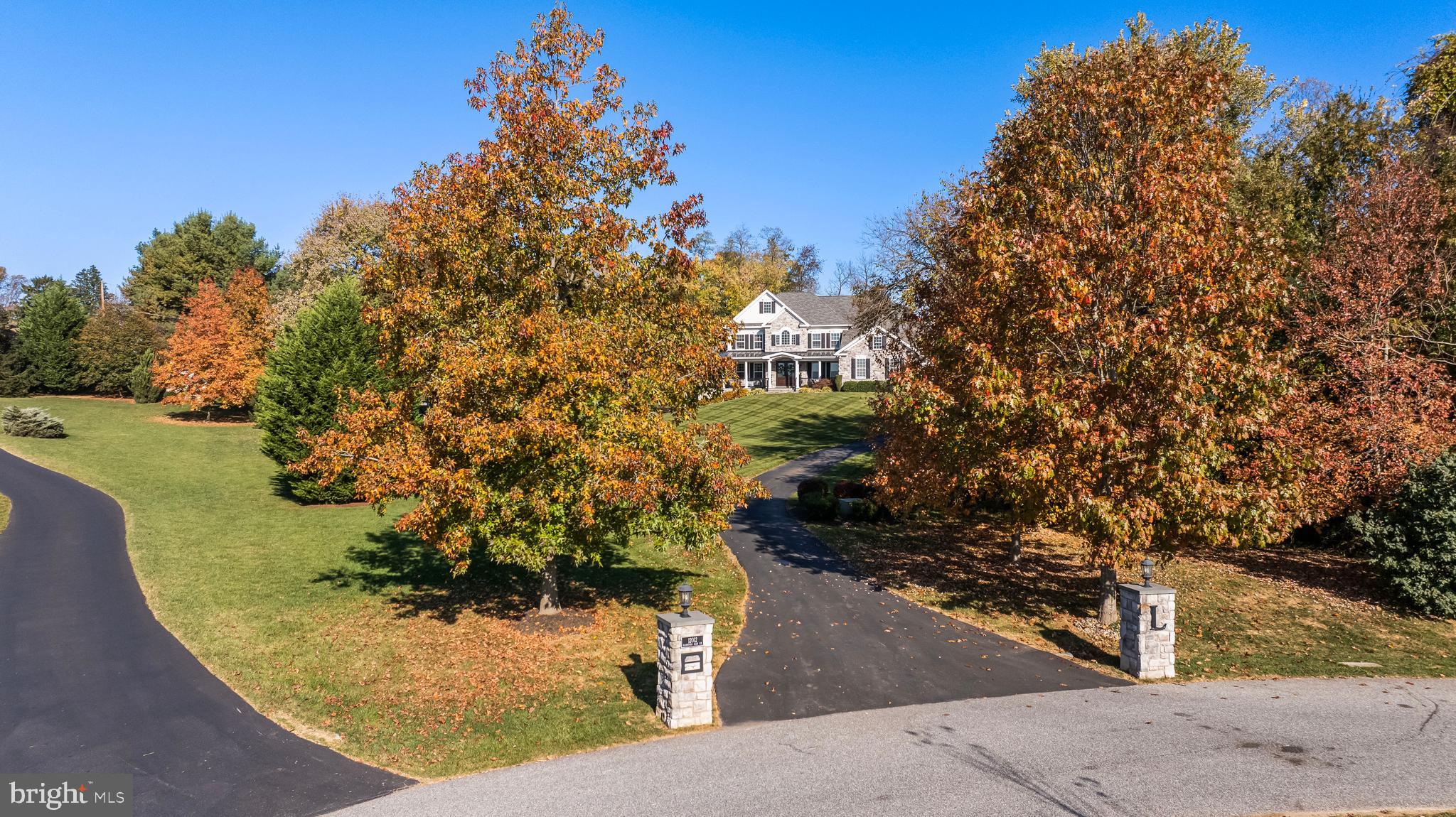12012 Hammonds Glen Cir