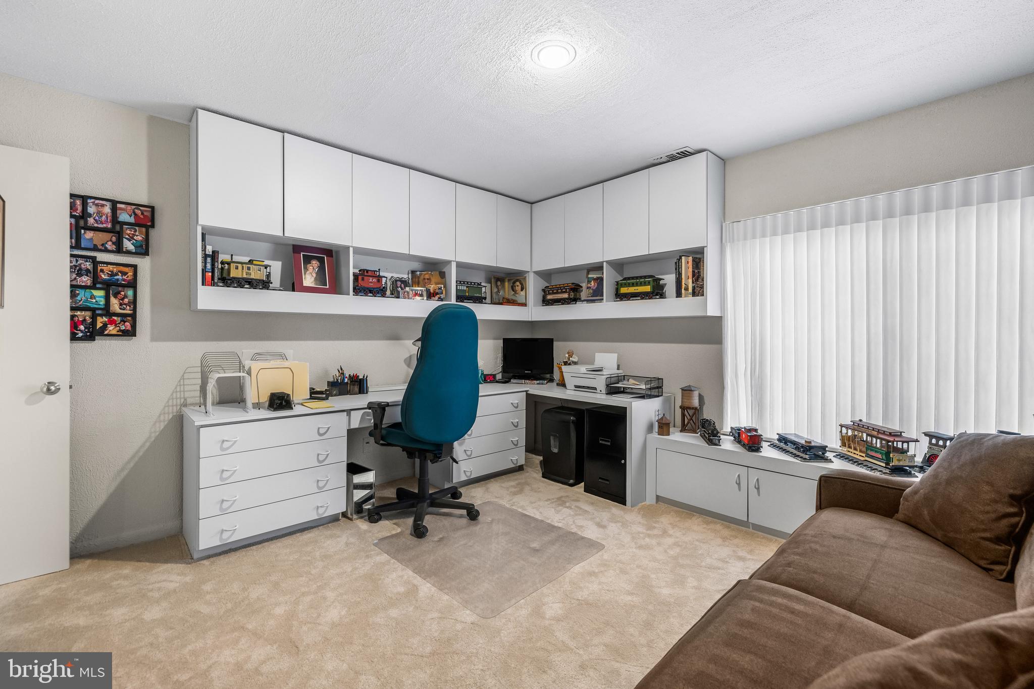 1 High Stepper Ct #302