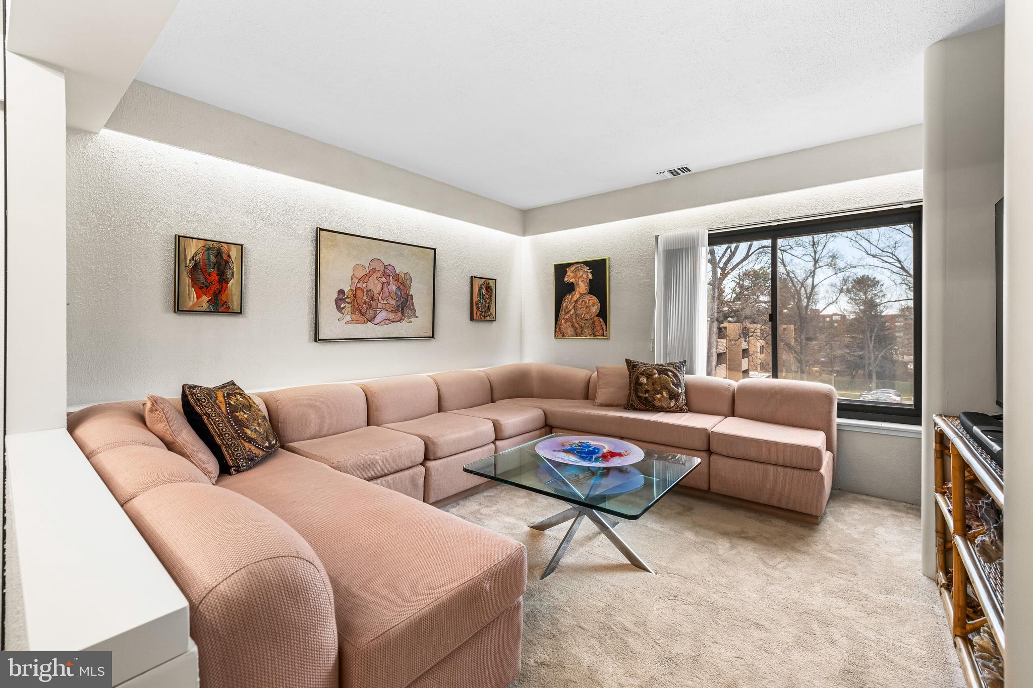 1 High Stepper Ct #302