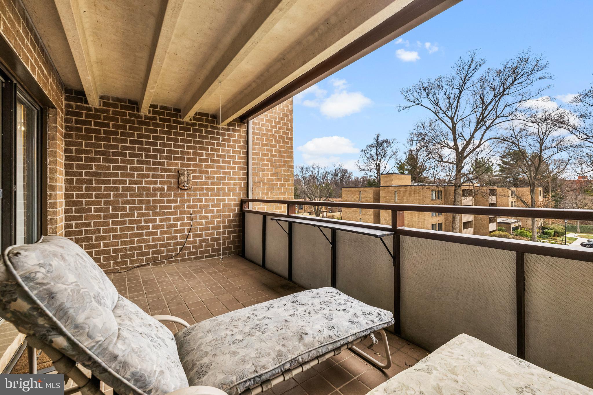 1 High Stepper Ct #302