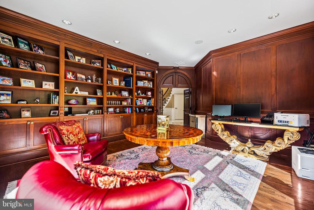 1421 WINE SPRING