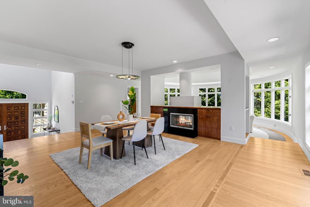 1216 BERWICK ROAD