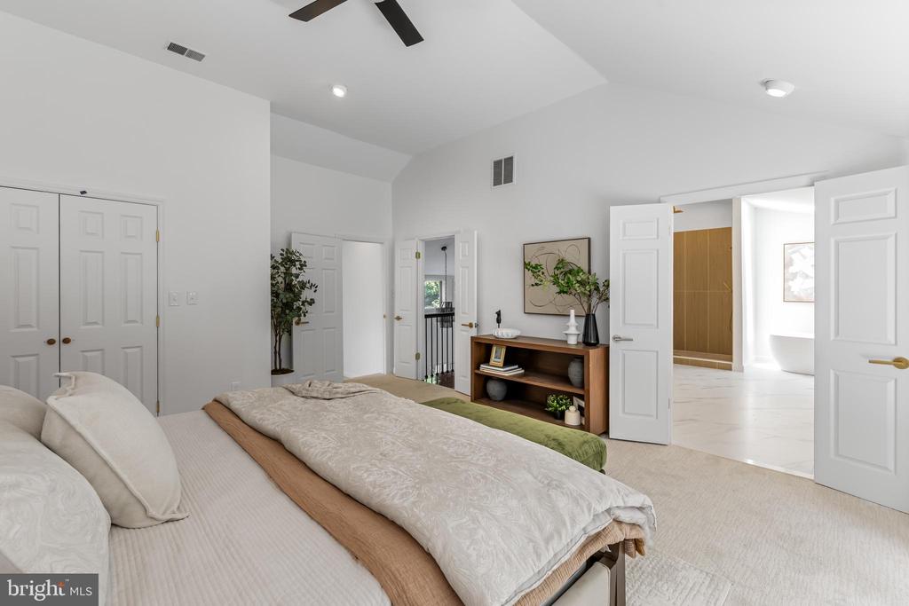2318 SHADED BROOK DRIVE