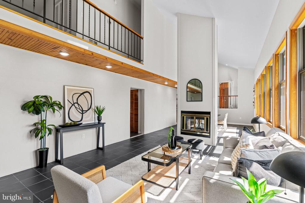 4 TURNER WOOD COURT