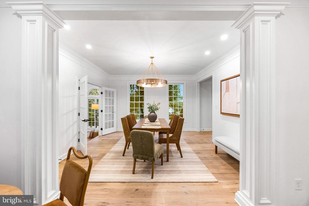 1679 BULLOCK CIRCLE
