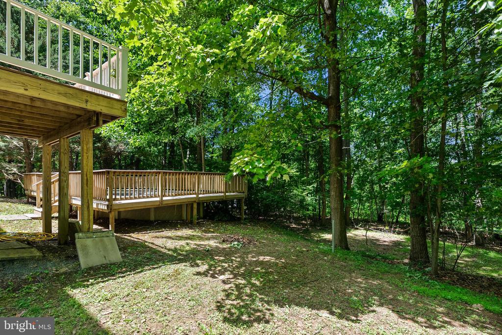 3330 OAKWOOD DRIVE