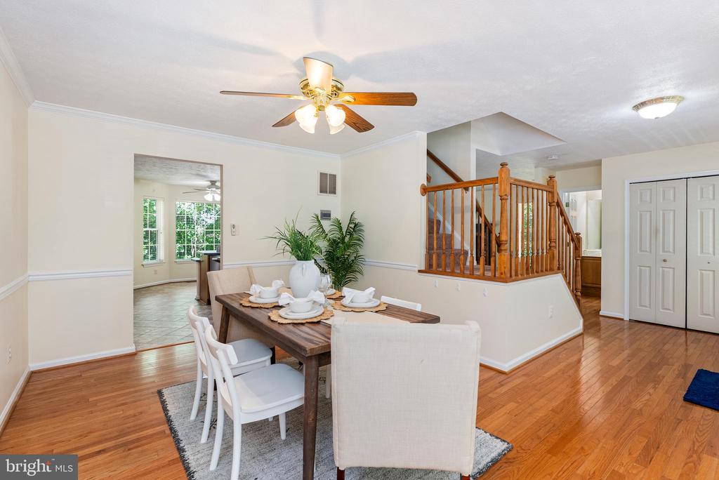 3330 OAKWOOD DRIVE