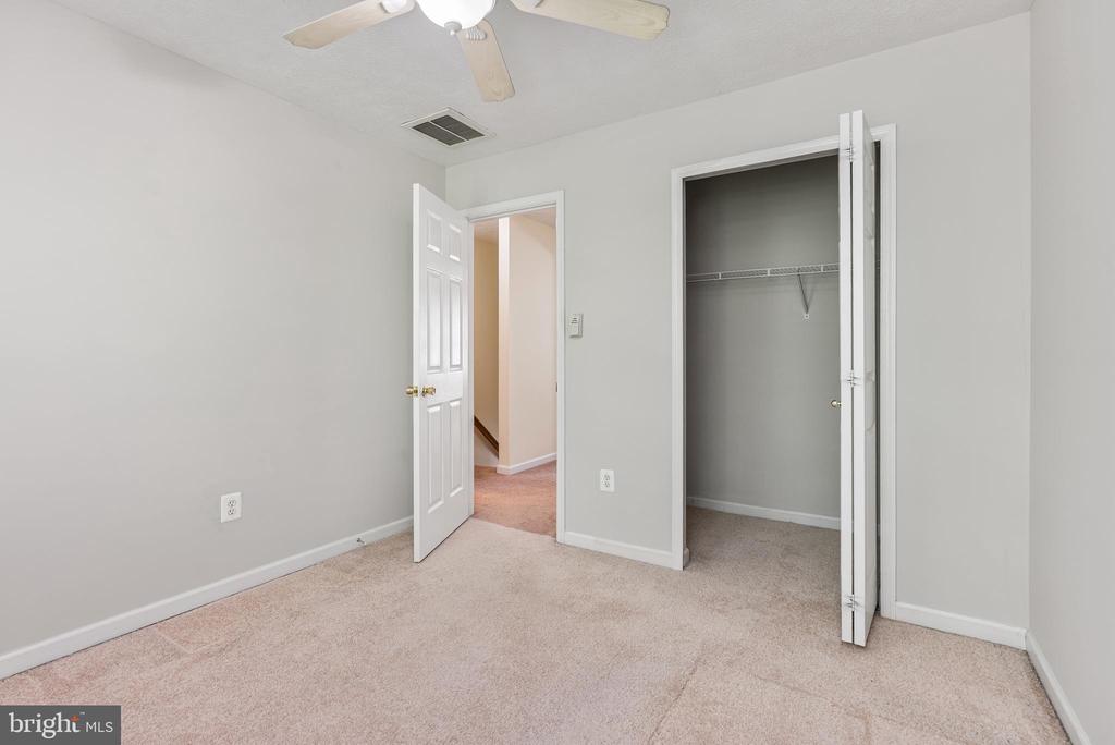 3330 OAKWOOD DRIVE