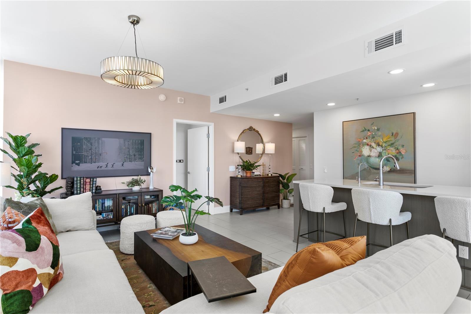 145 2ND AVE S #523