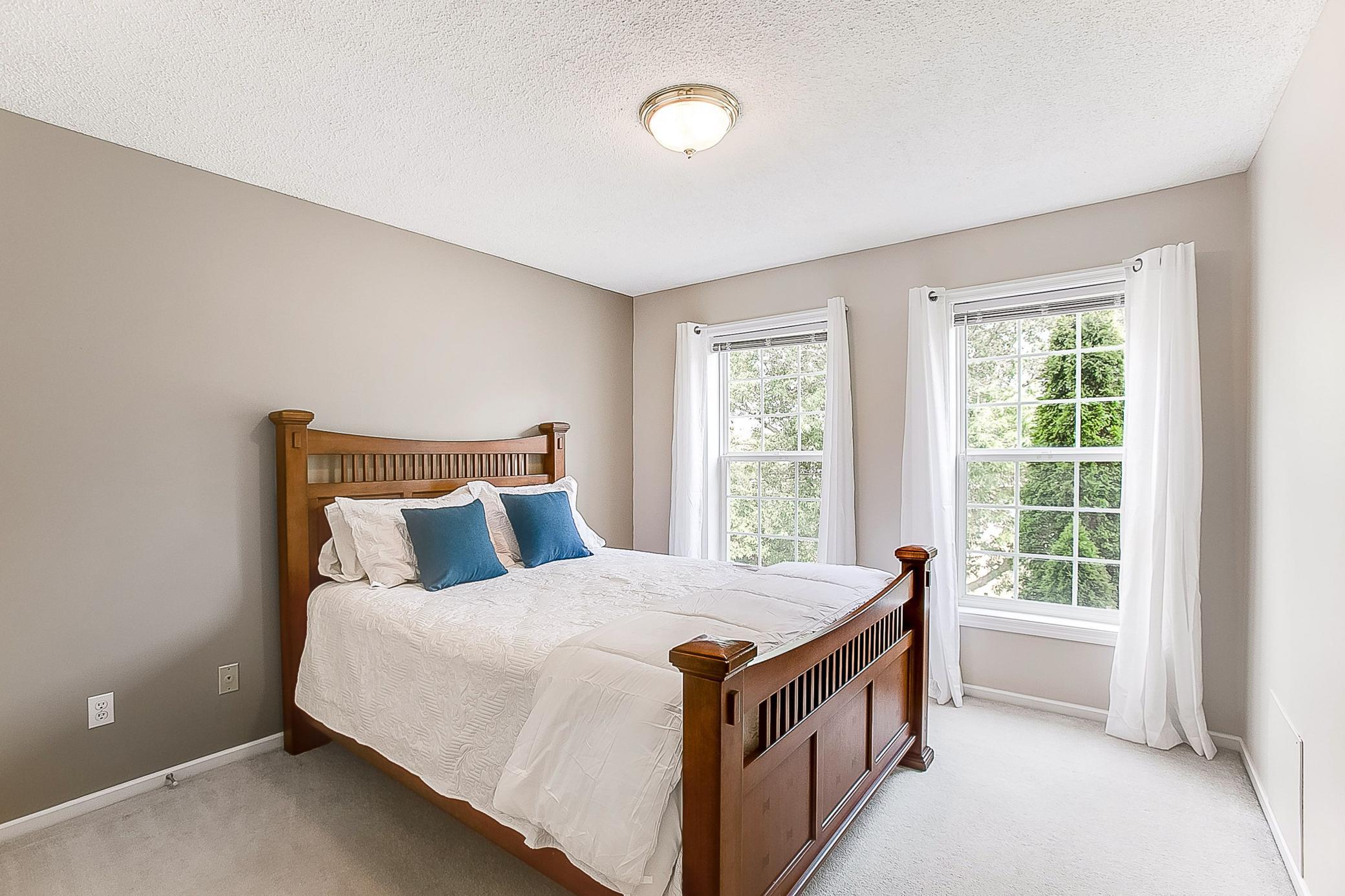 109 Carver Creek Circle