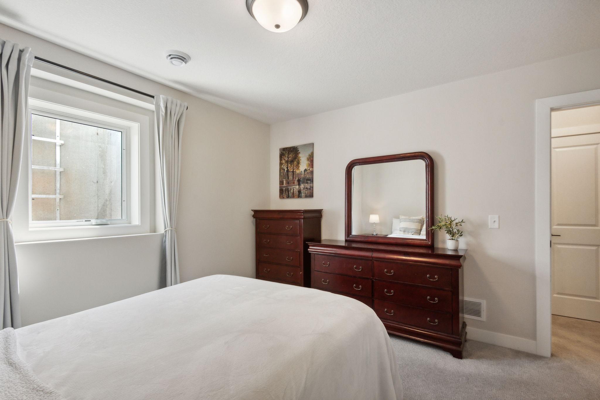 16393 Duluth Trail