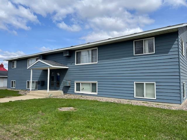 1402 Division Street W