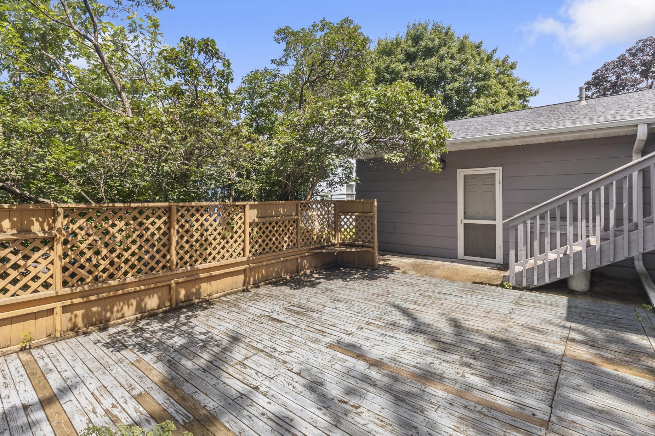 5730 Polk Street NE