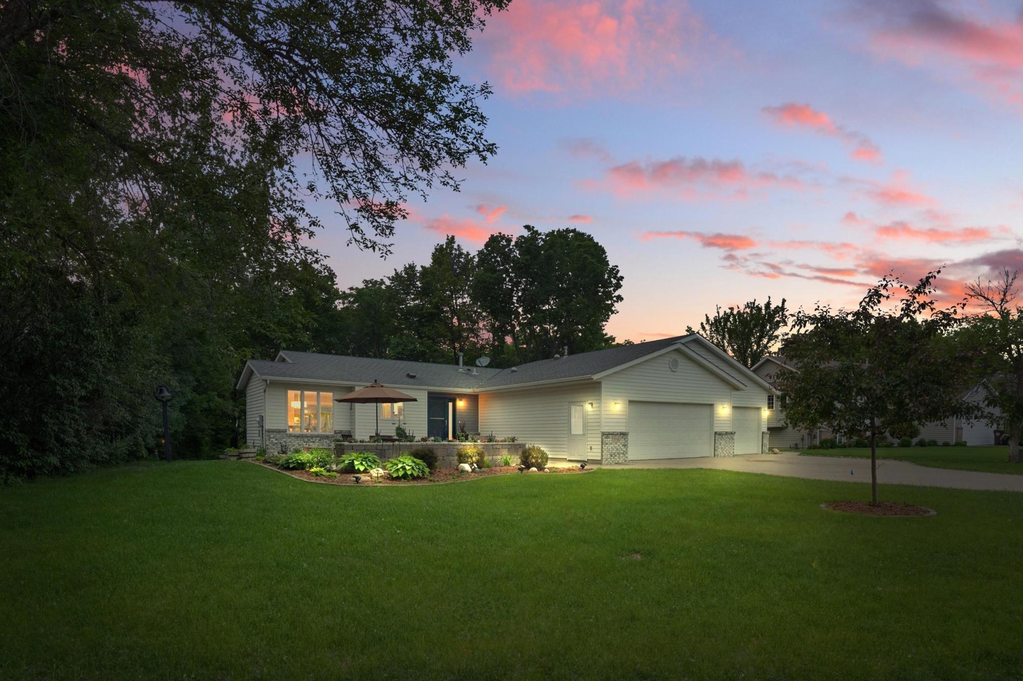 216 Crestview Circle