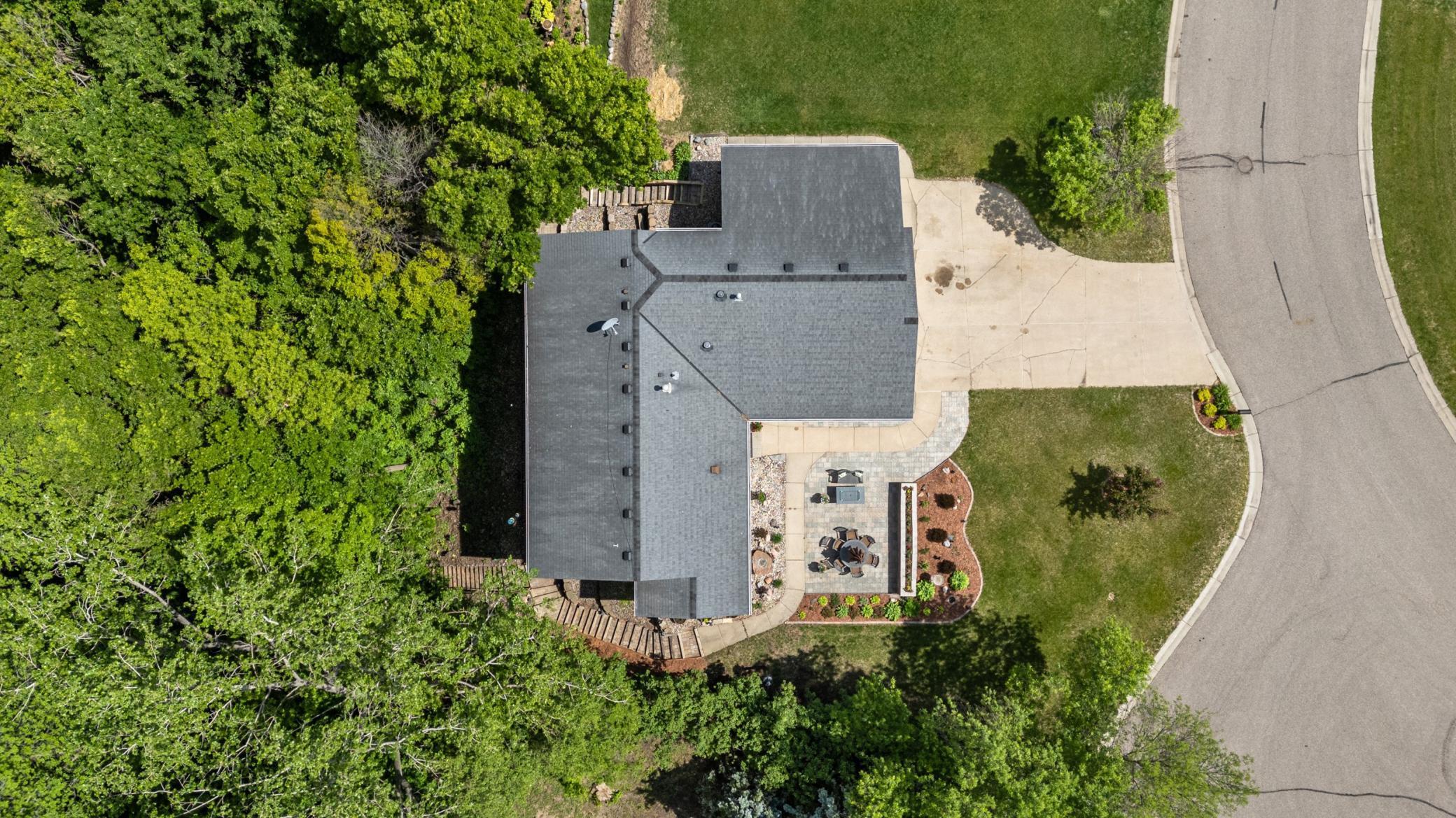 216 Crestview Circle