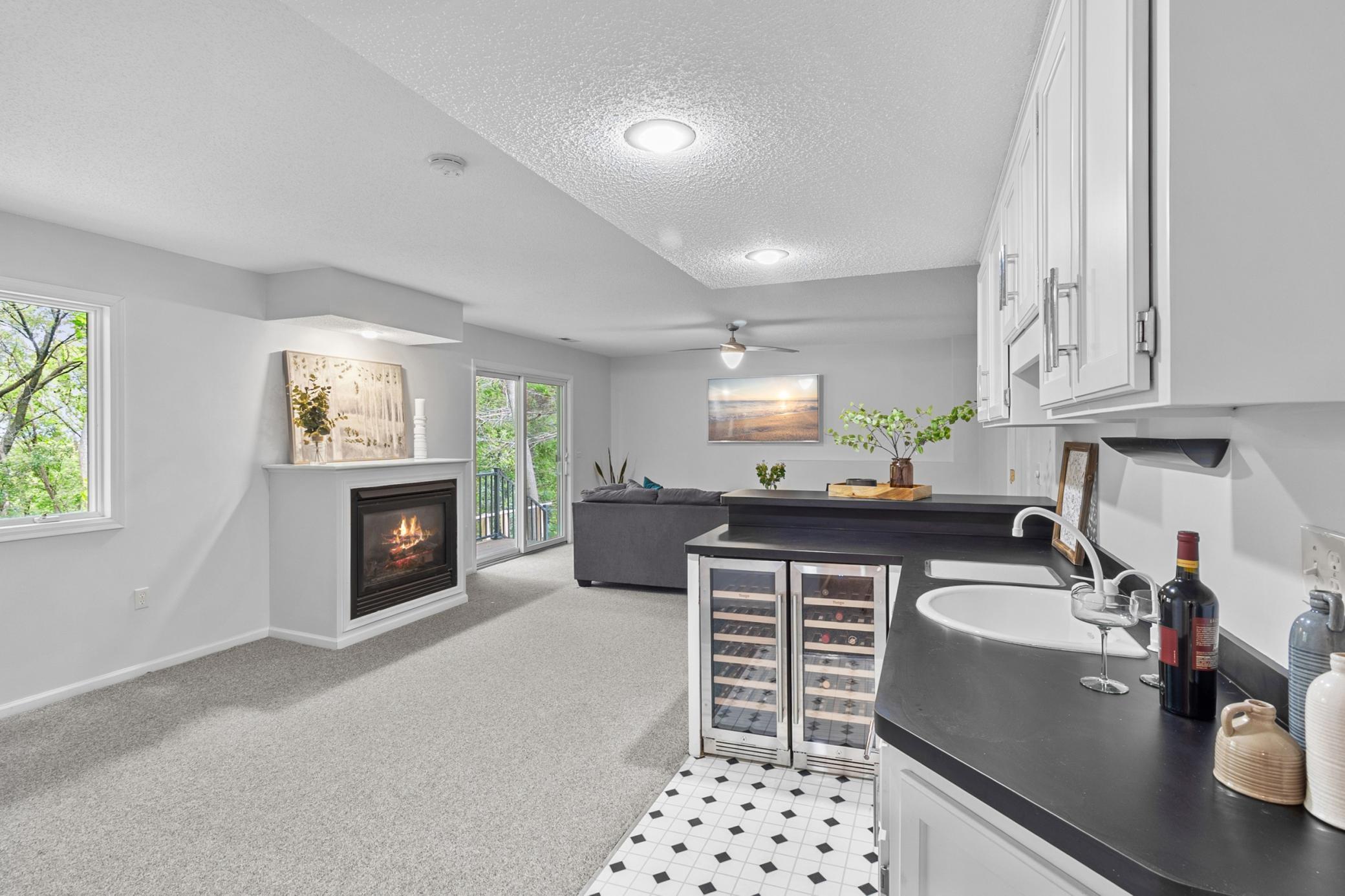216 Crestview Circle