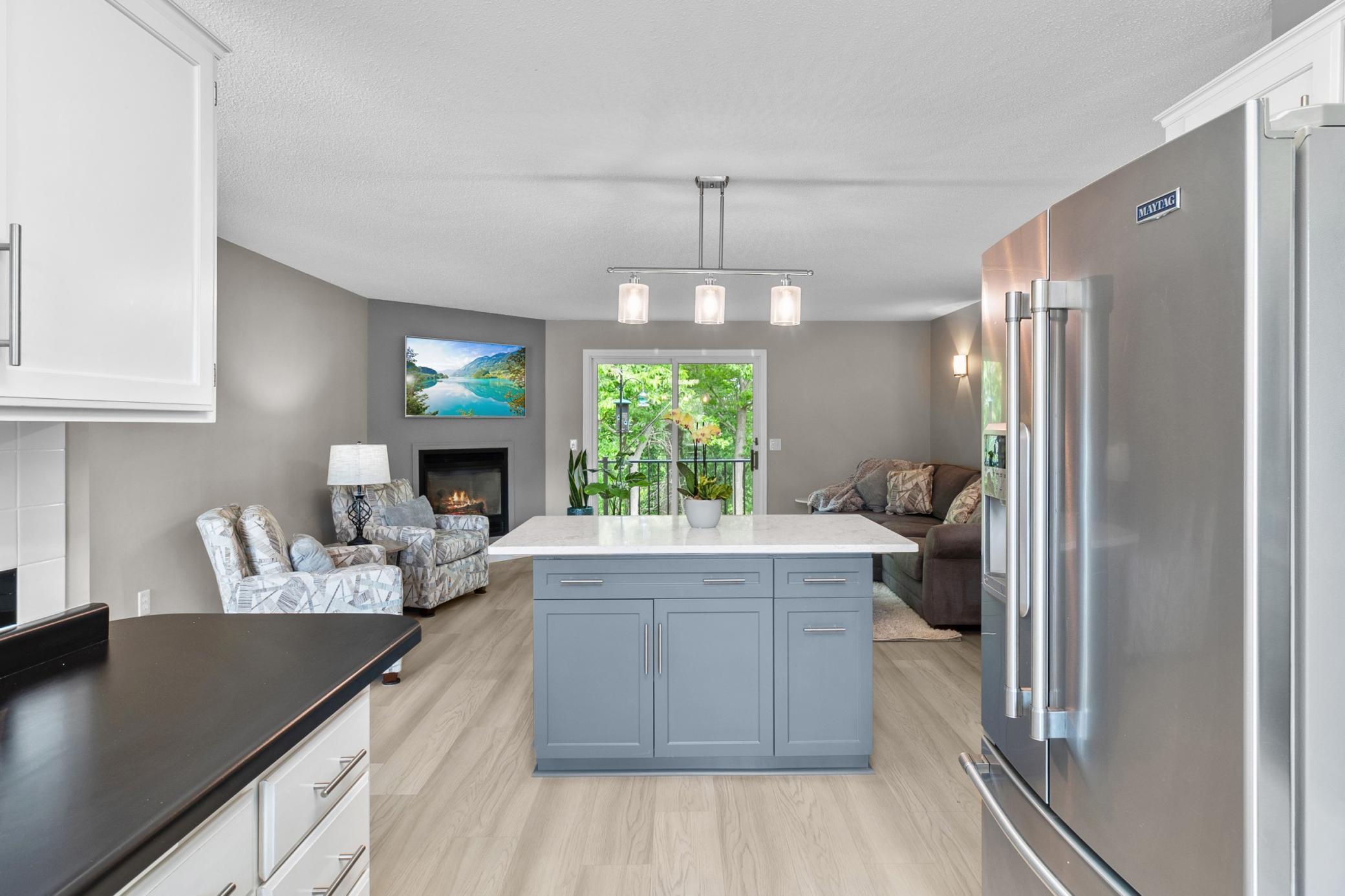 216 Crestview Circle