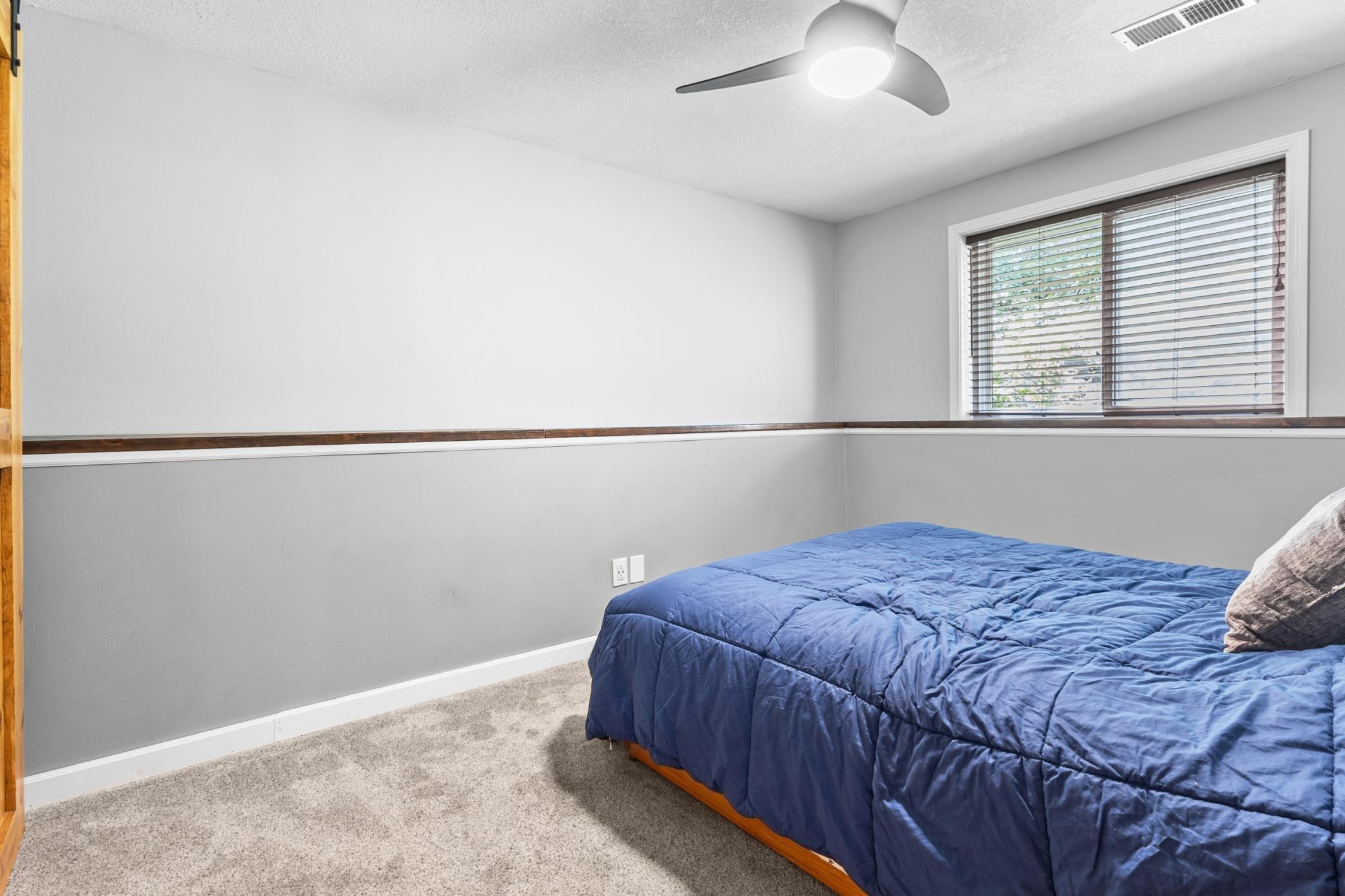 8040 170th Street W