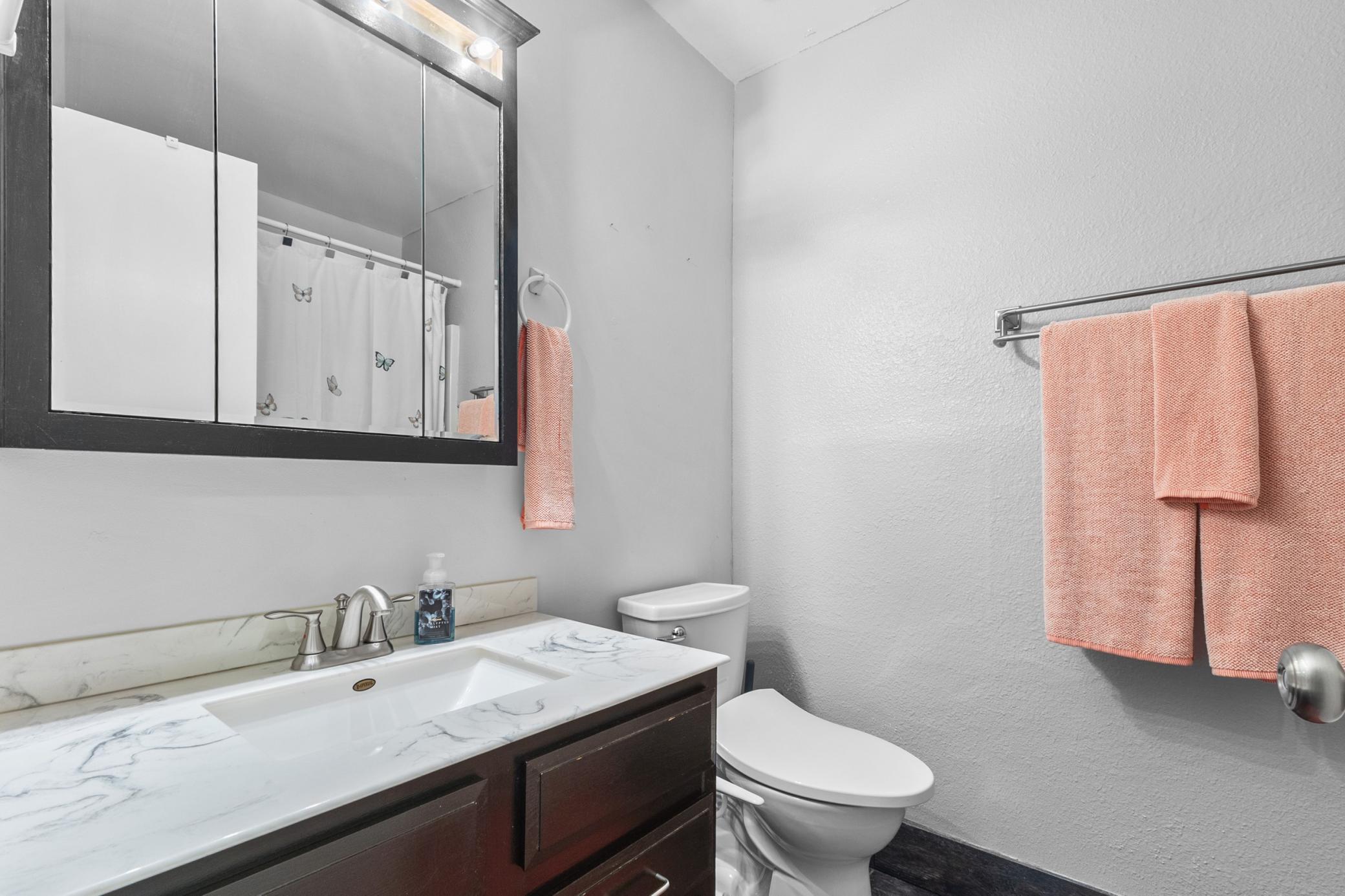 8040 170th Street W