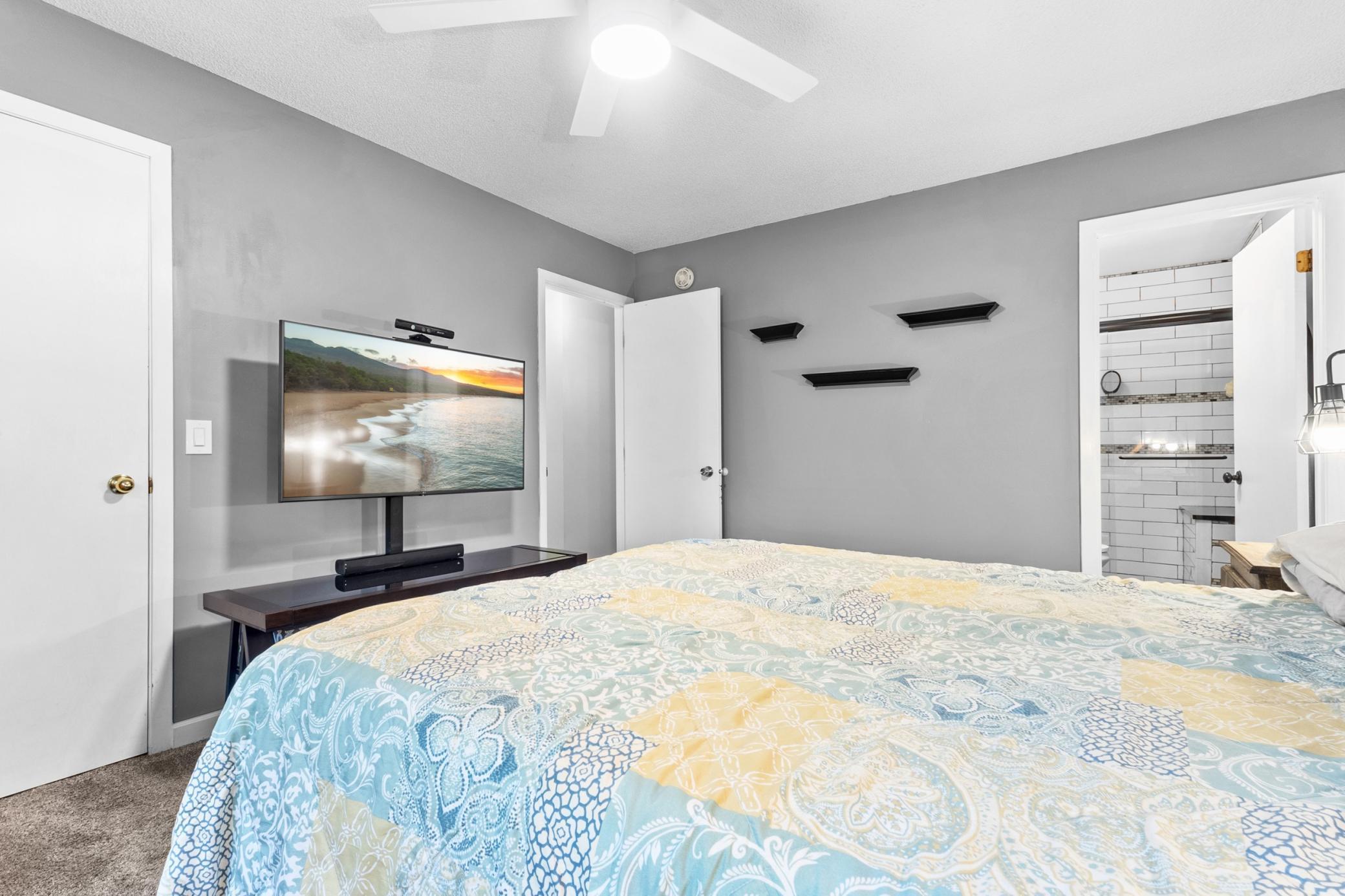 8040 170th Street W