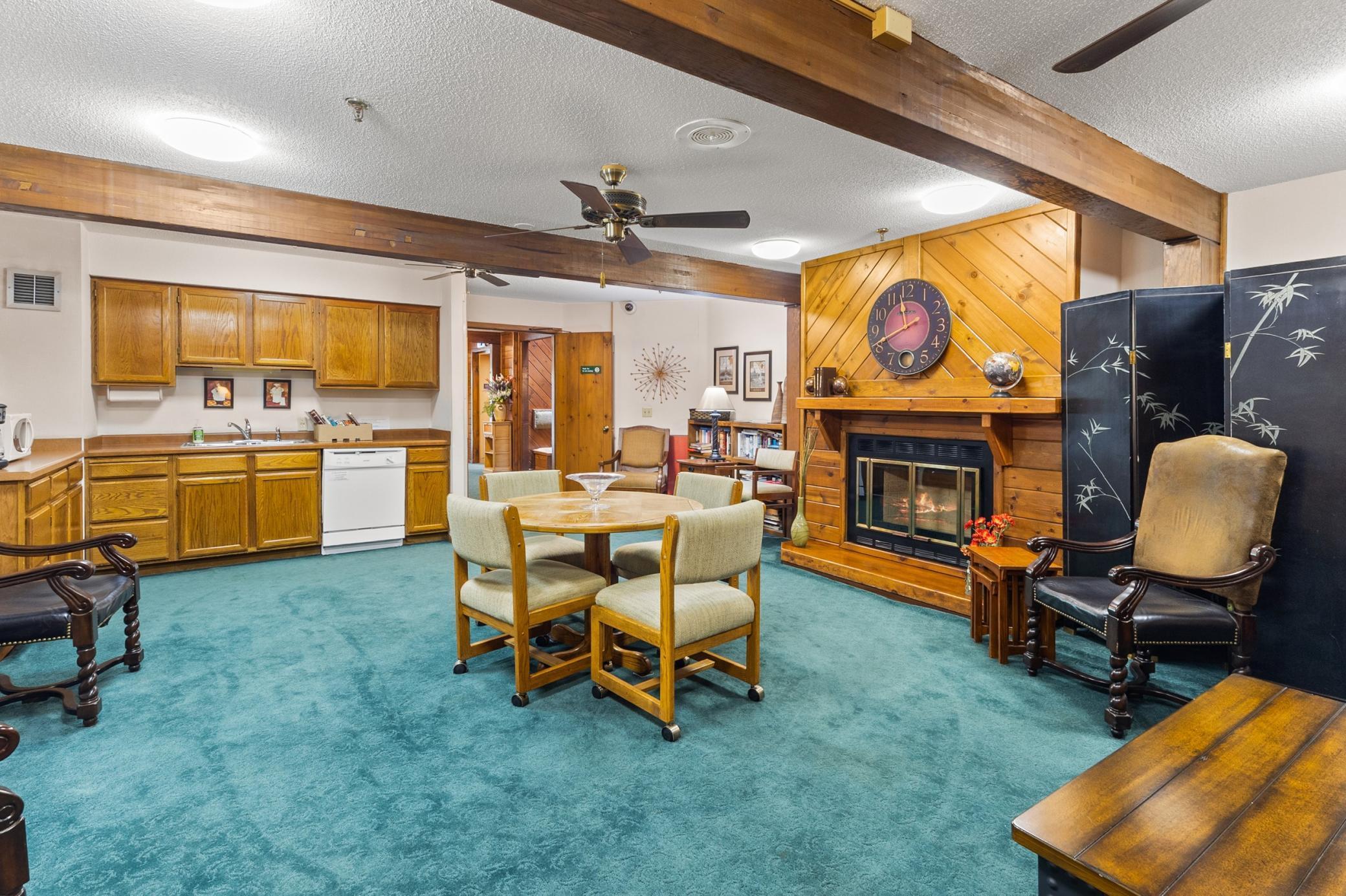 1011 41st Avenue NE Unit: 312
