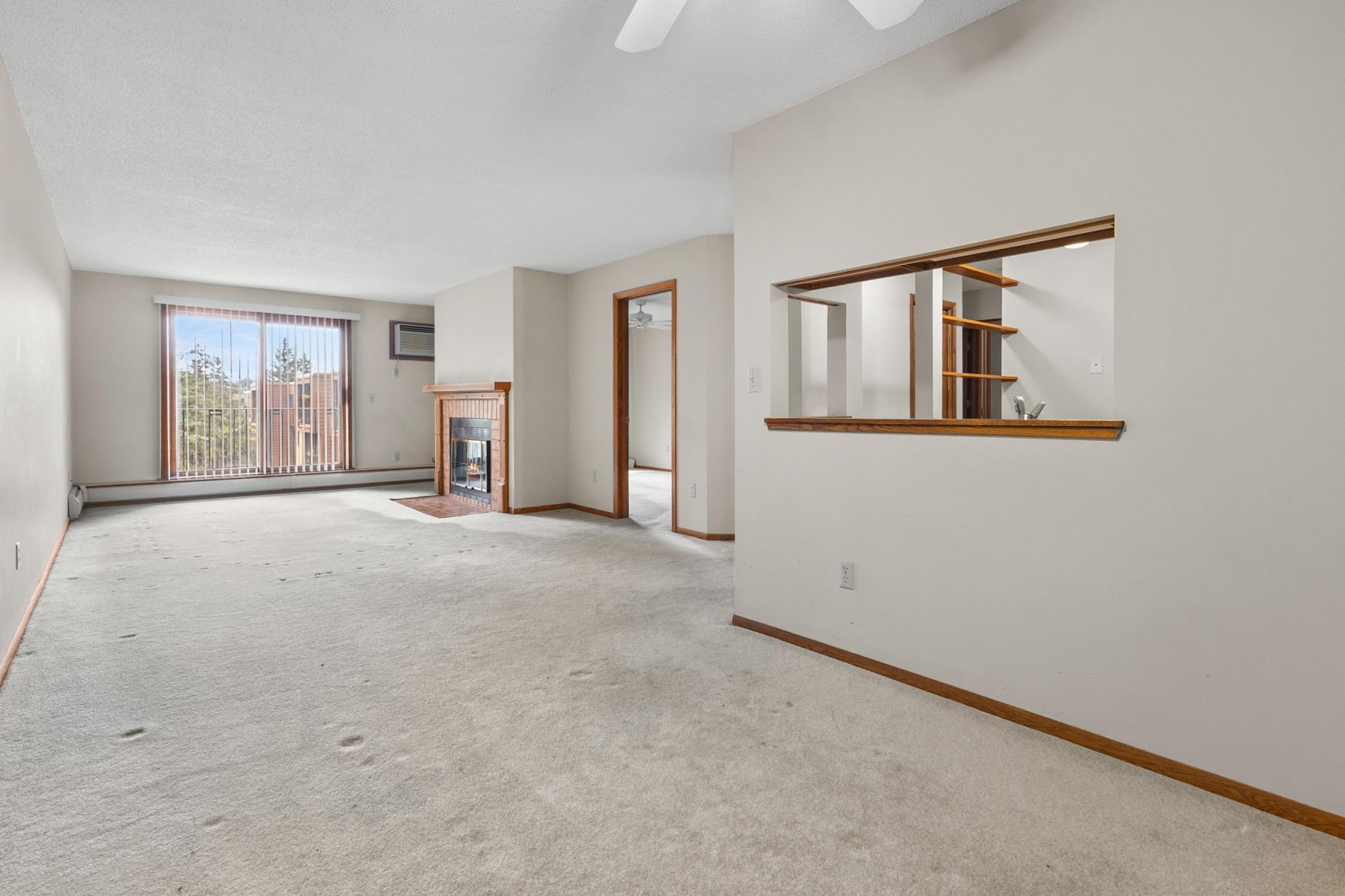 1011 41st Avenue NE Unit: 312