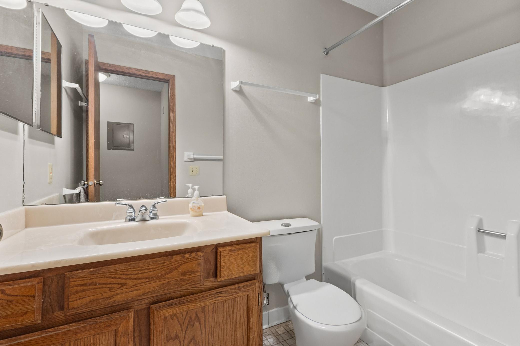 1011 41st Avenue NE Unit: 312
