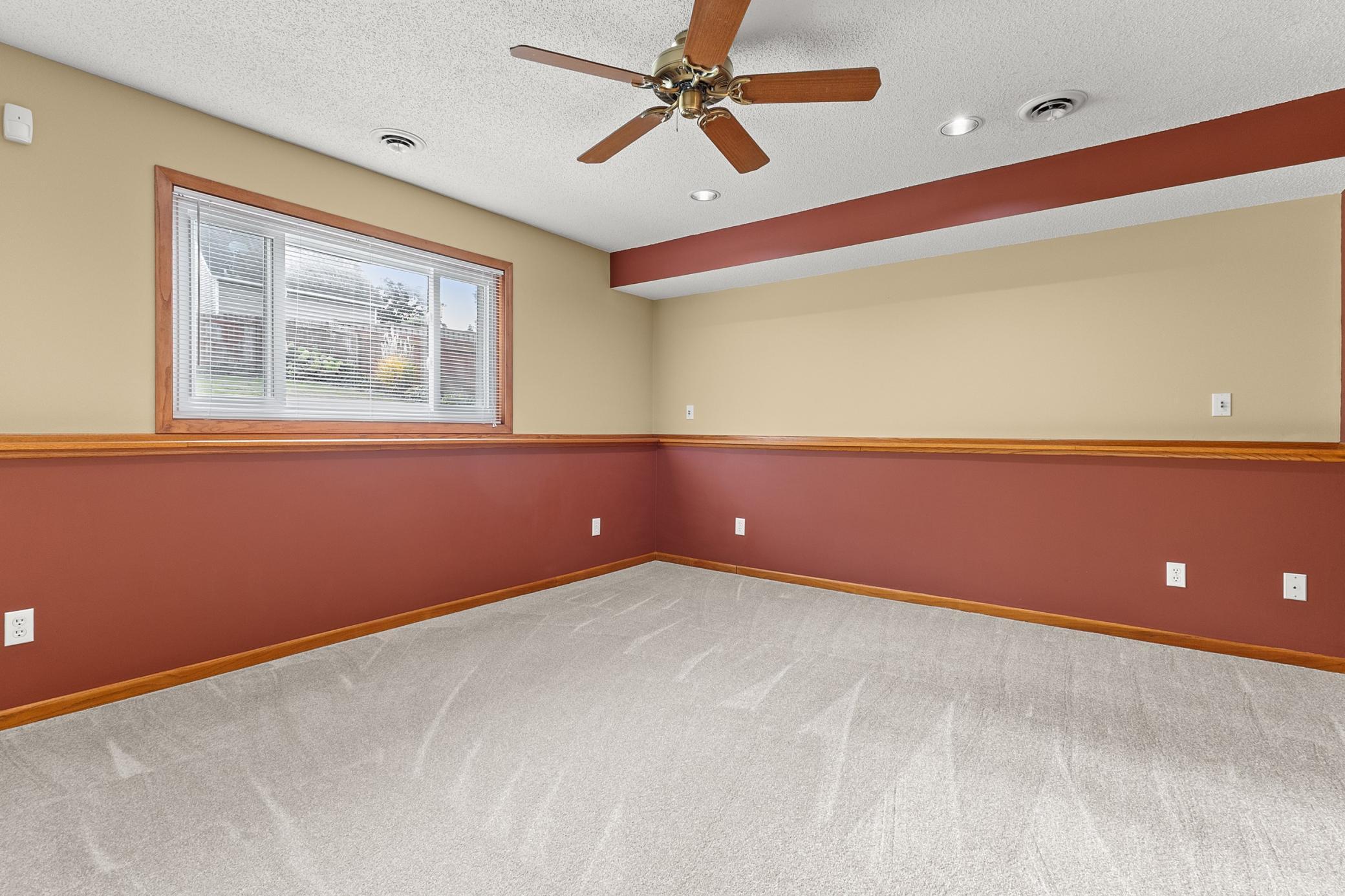 11921 Baypoint Drive