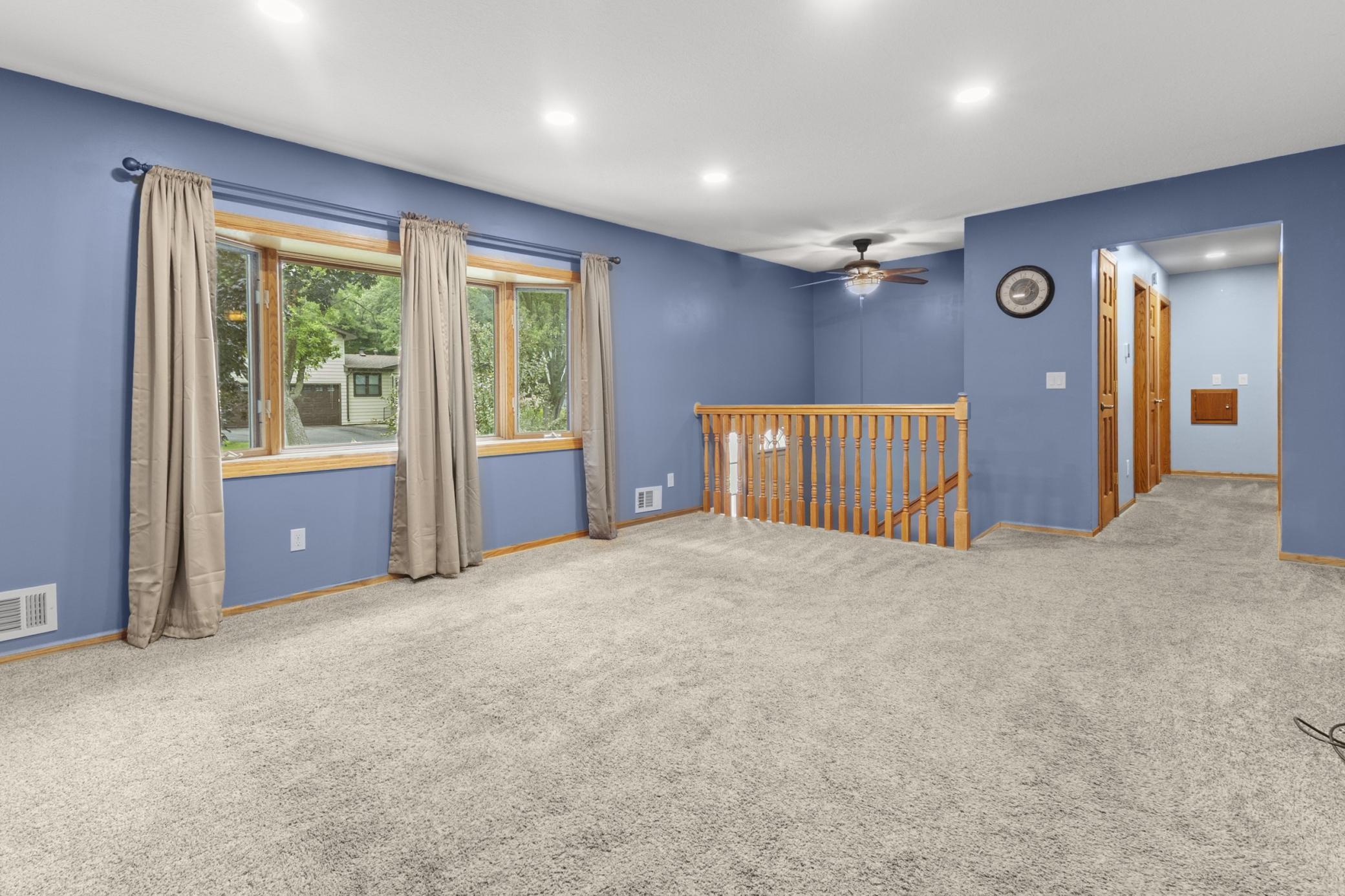 5730 Polk Street NE