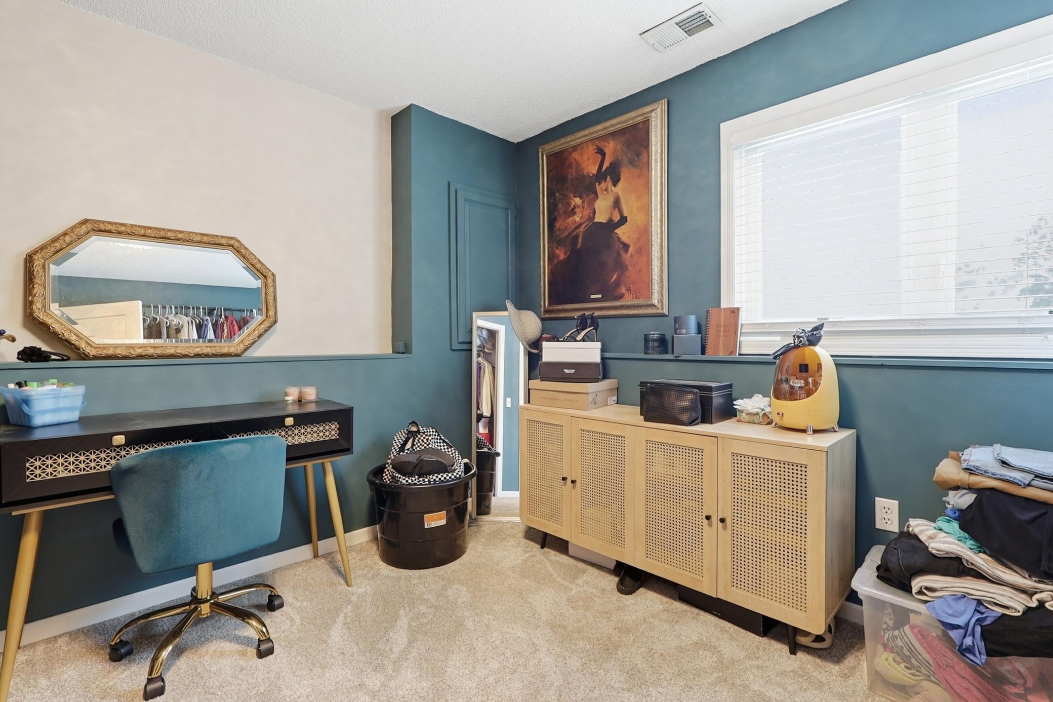 17194 Toronto Avenue SE