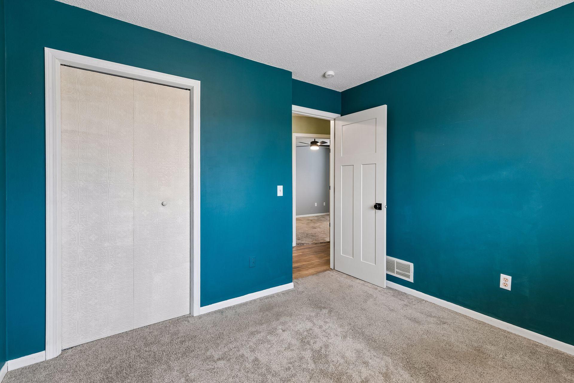 17194 Toronto Avenue SE