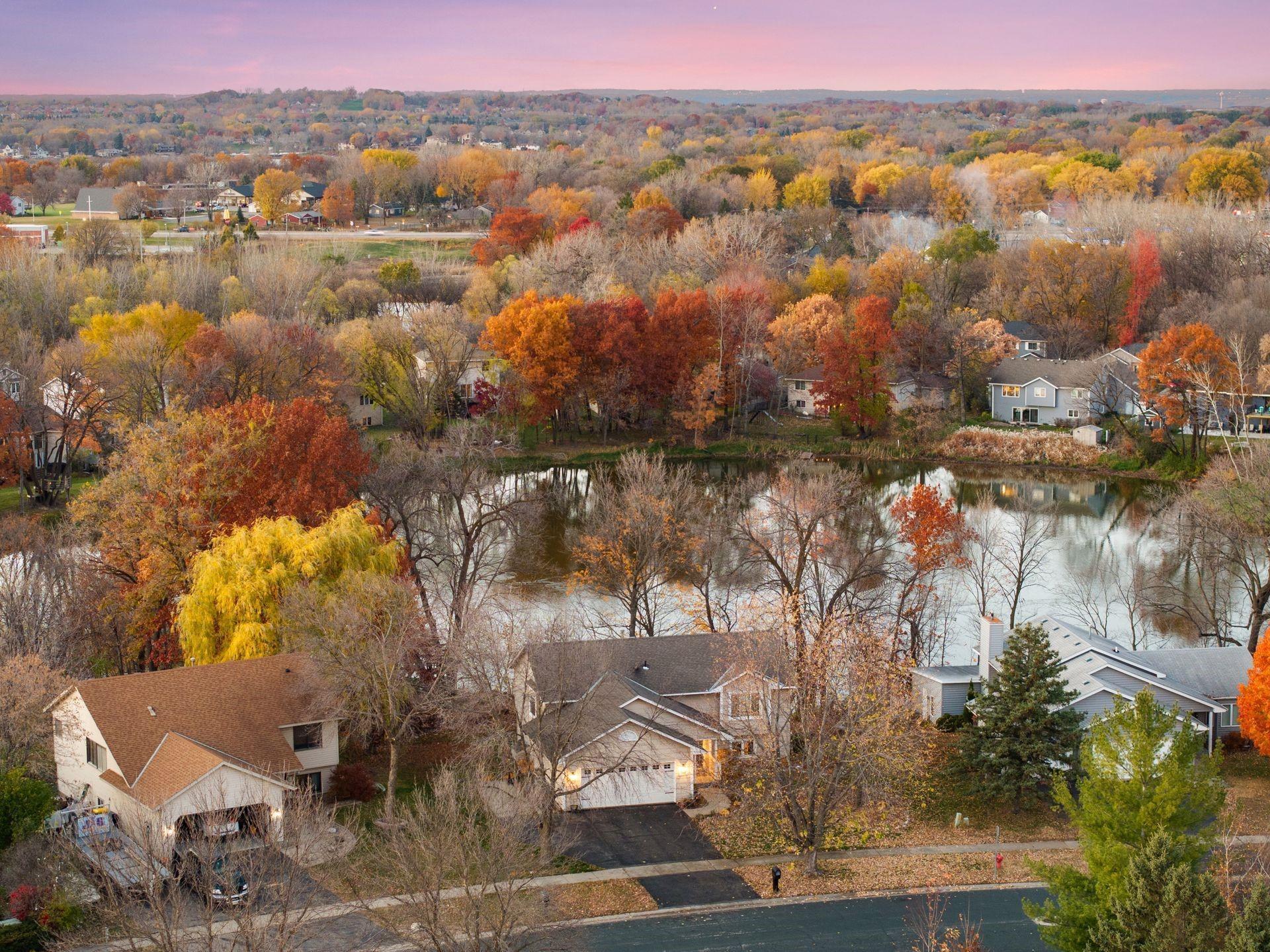 17194 Toronto Avenue SE