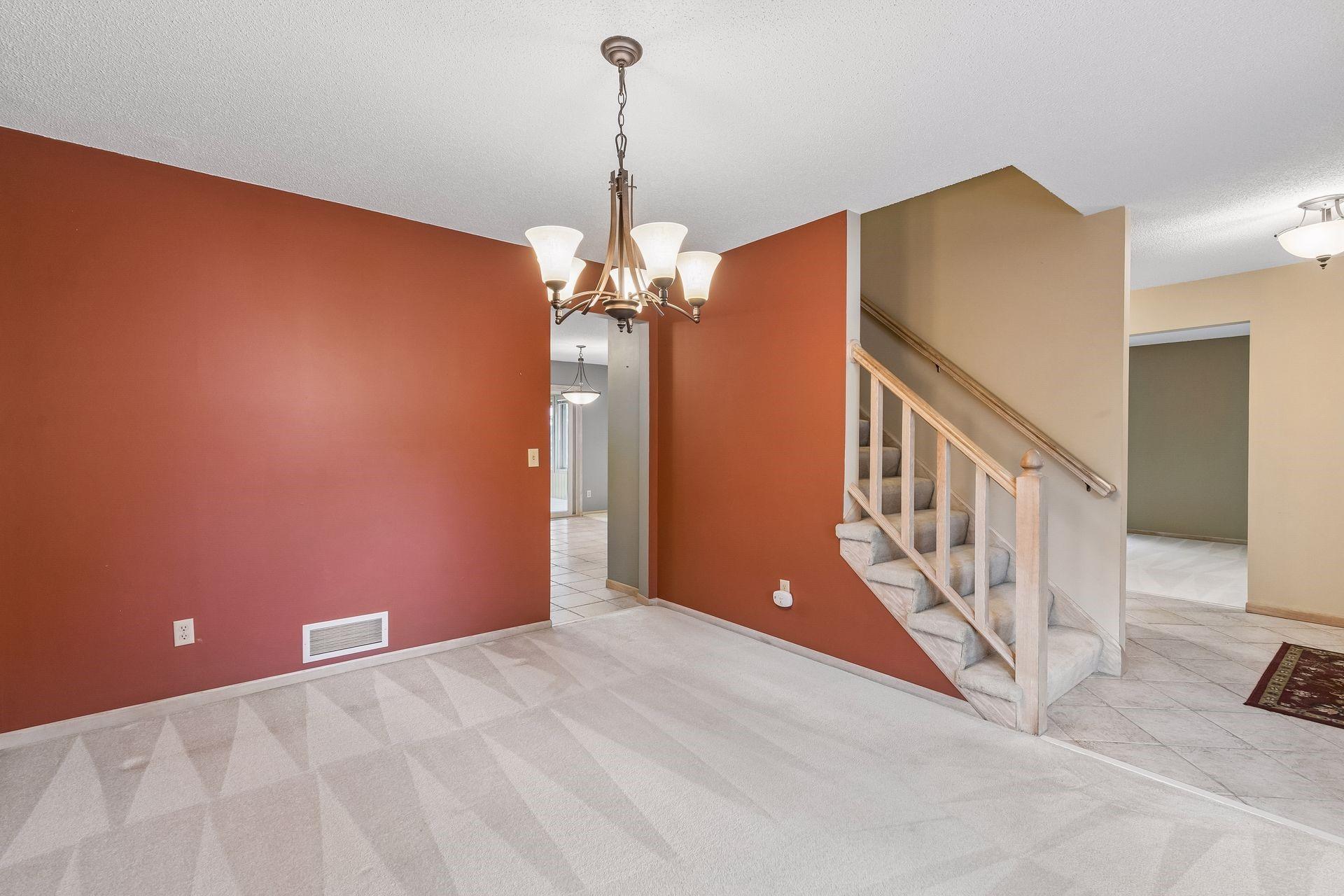 13820 Sunset Lake Drive