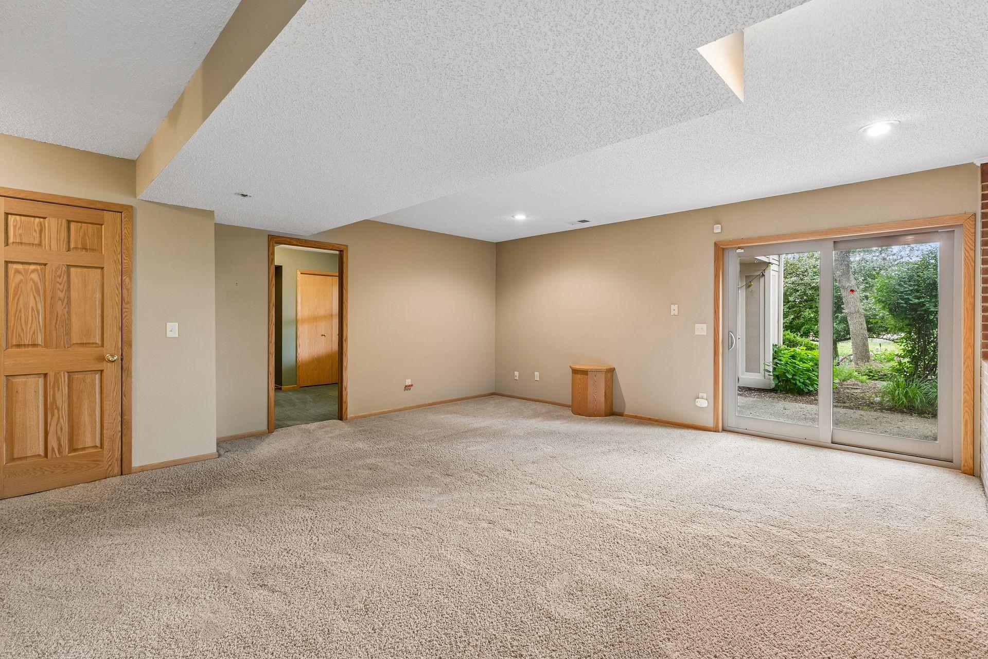 13820 Sunset Lake Drive
