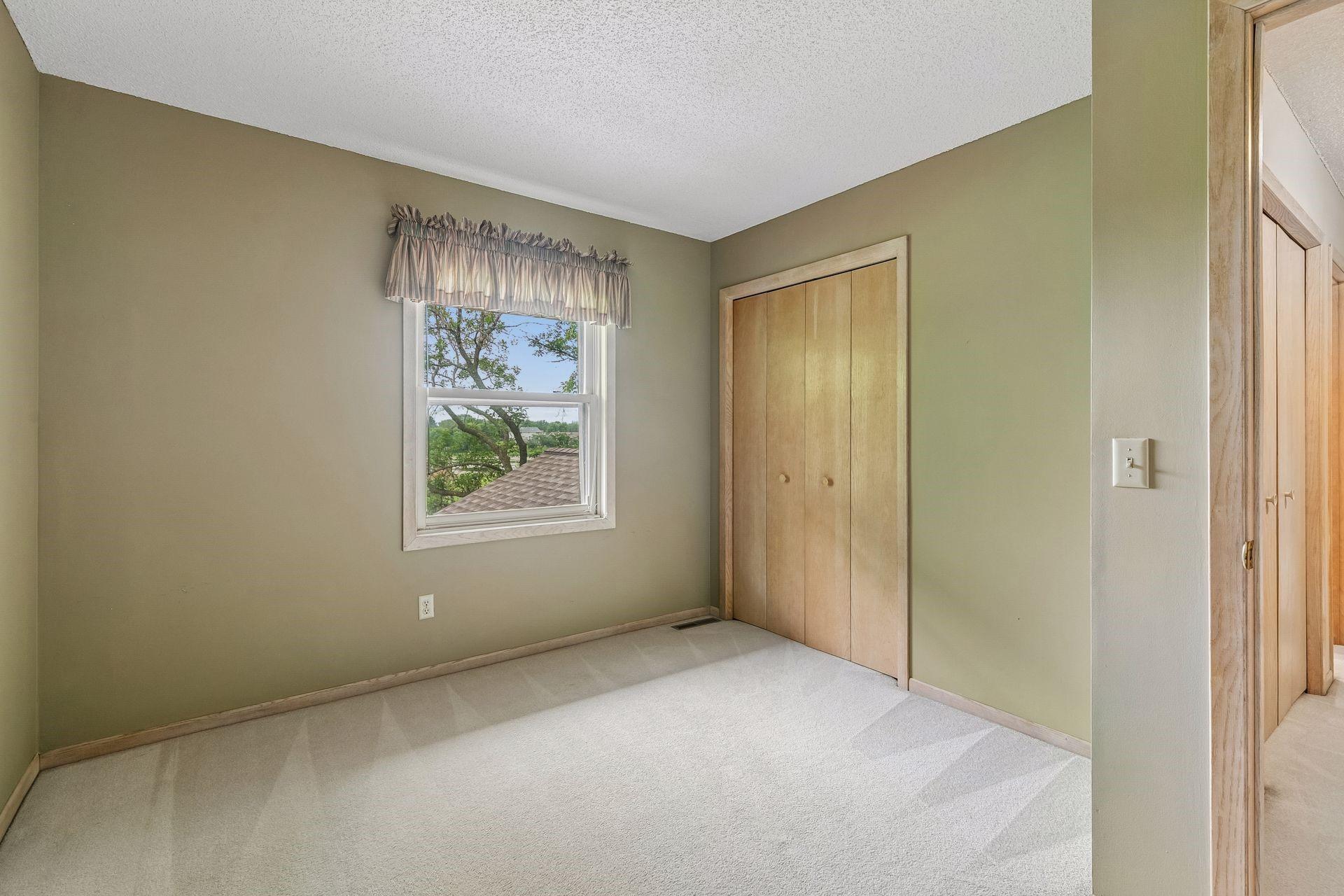 13820 Sunset Lake Drive