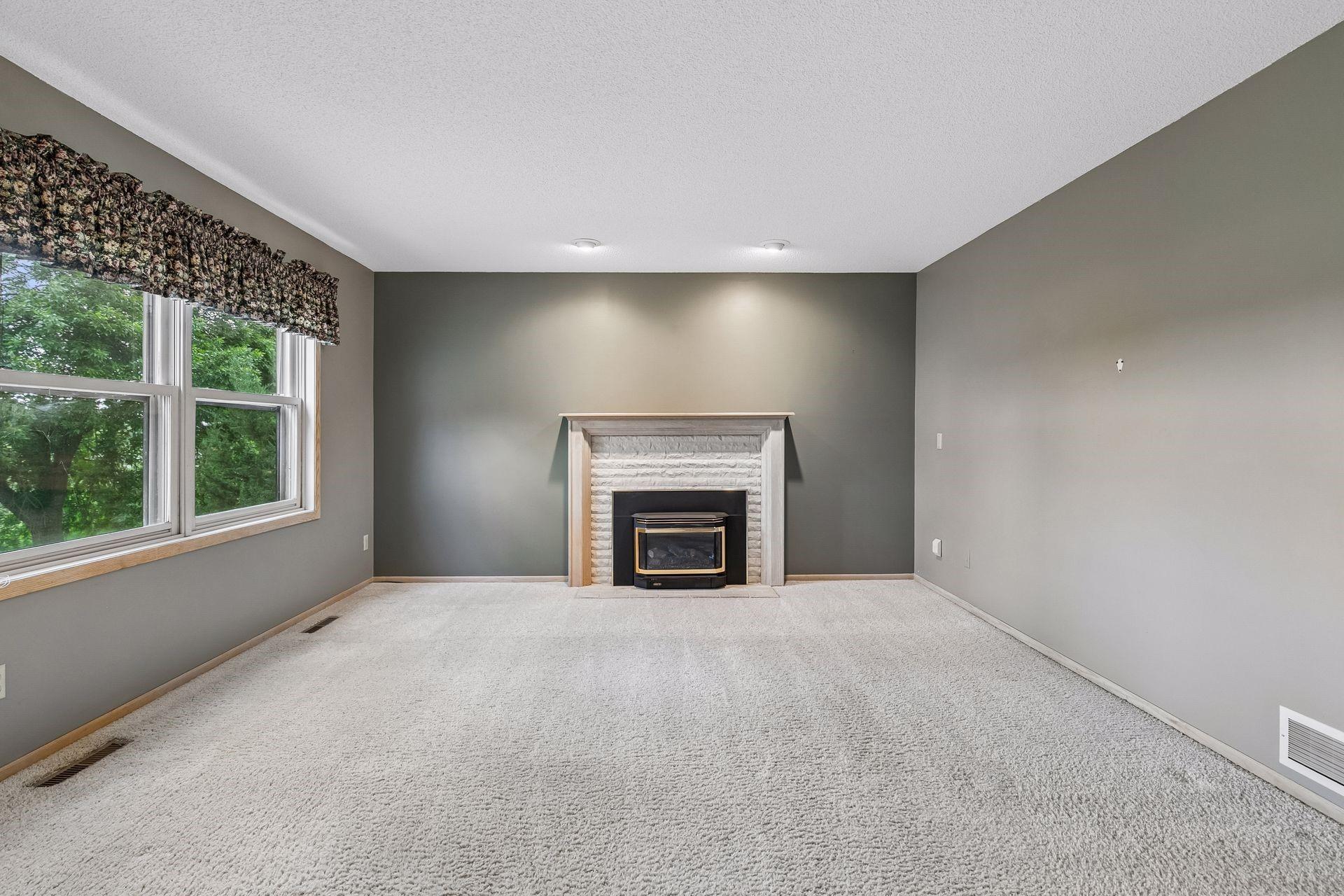 13820 Sunset Lake Drive