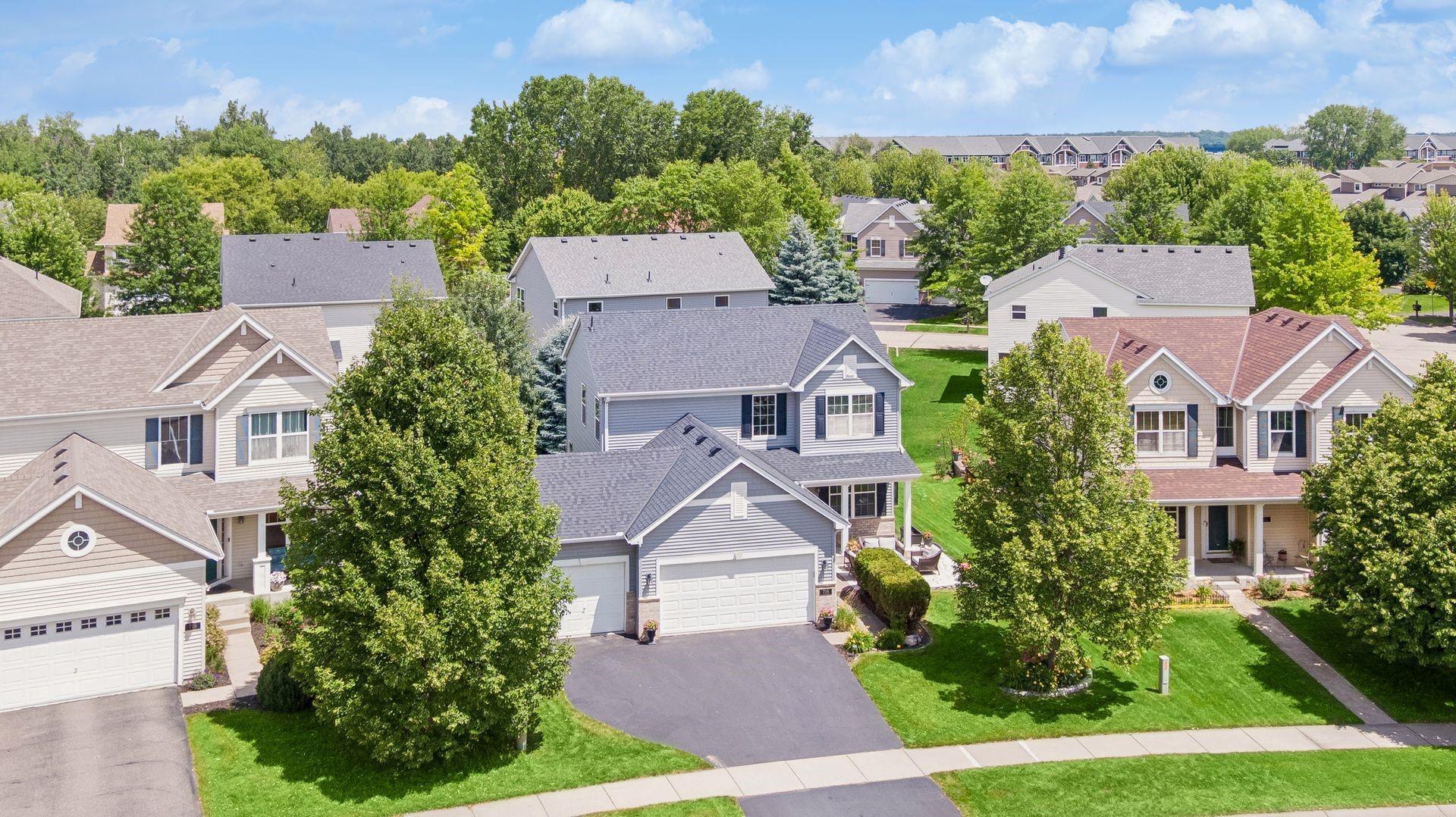 715 Lake Ridge Drive