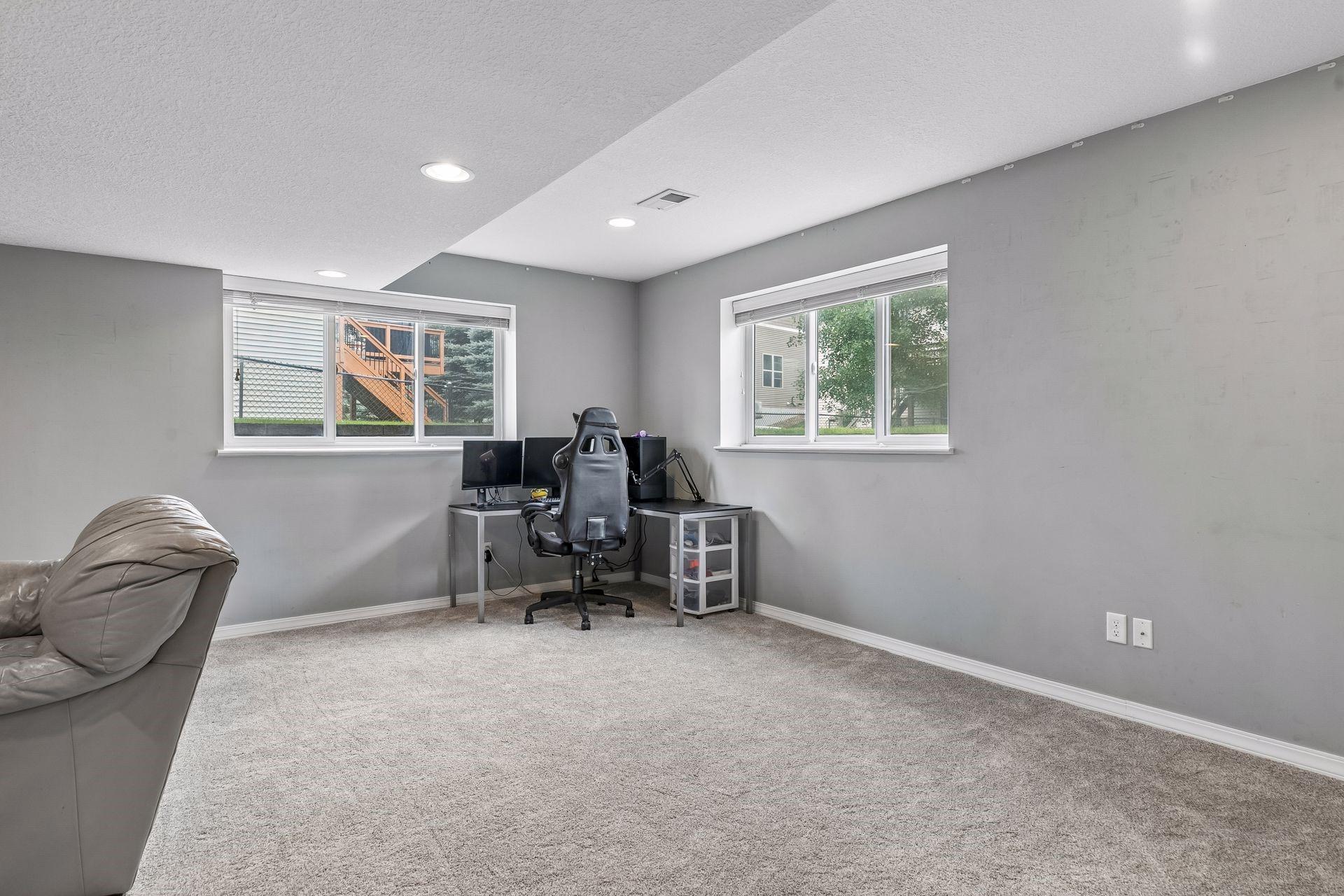715 Lake Ridge Drive