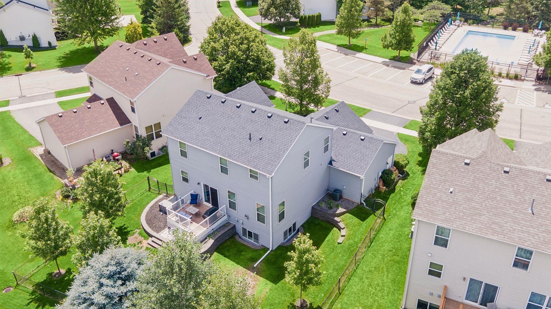 715 Lake Ridge Drive