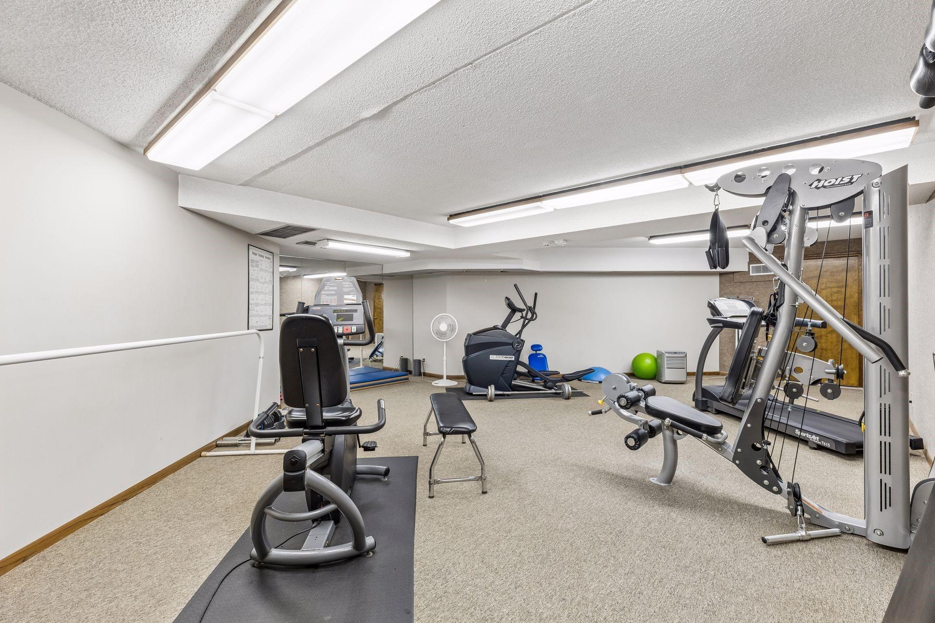 6710 Vernon Avenue S Unit: 410