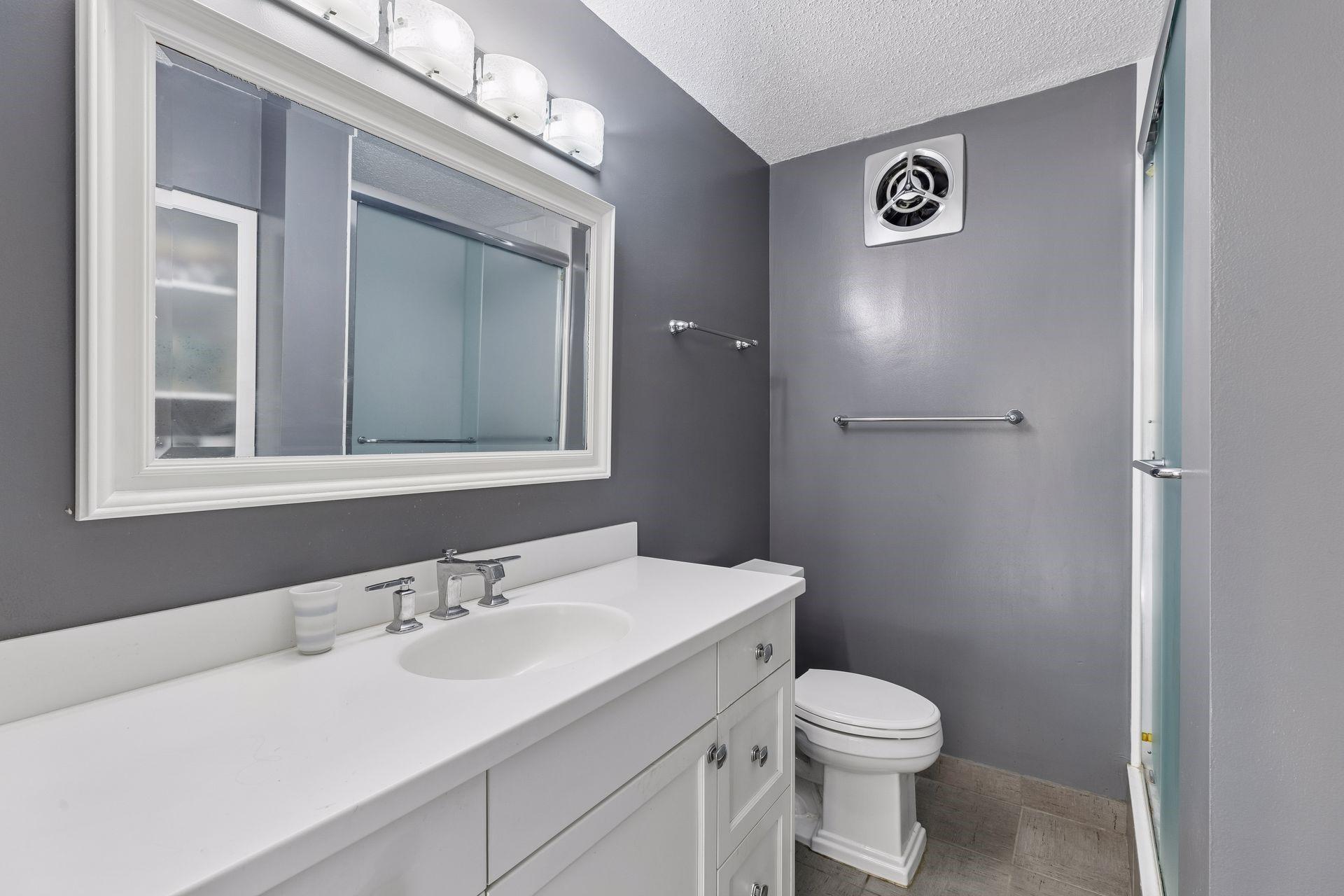 6710 Vernon Avenue S Unit: 410