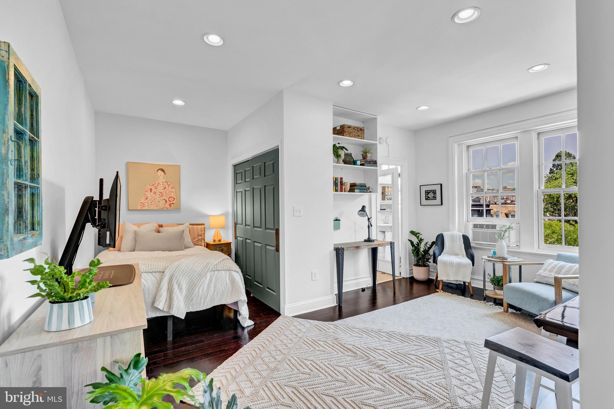 2456 20th St NW #501