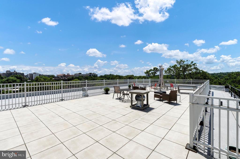 2456 20th St NW #501