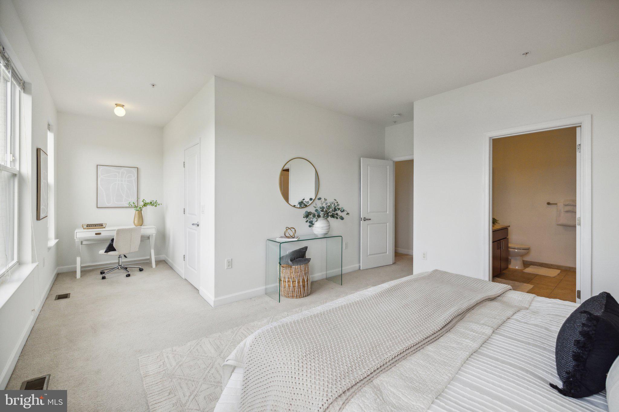2518 Sayles Pl SE #9