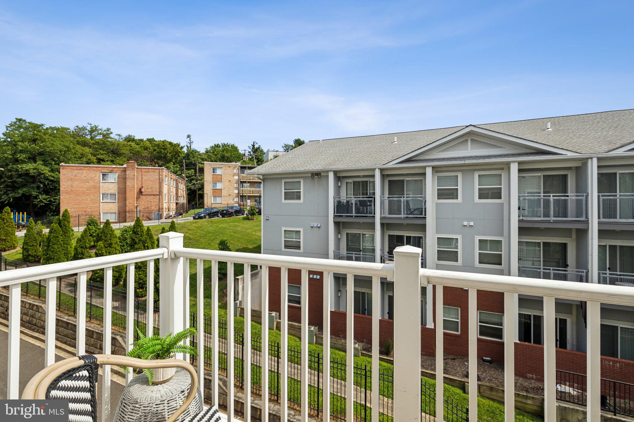 2518 Sayles Pl SE #9